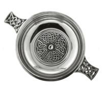 3.5 Inch Celtic Knot Handle Pewter Quaich With Badge 